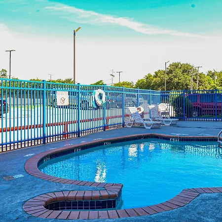 Oyo Hotel Irving Dfw Airport South